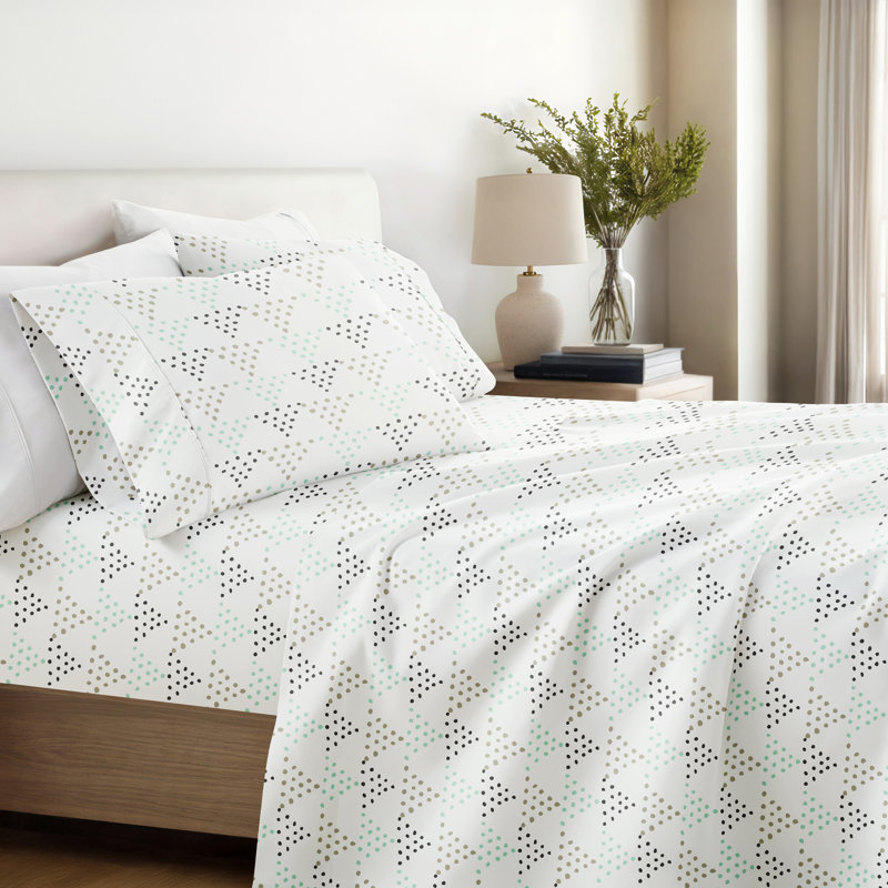 Classic Patterns Soft Sheet Set, King Sheet Set with 2 Pillowcases, Polka Dots 1