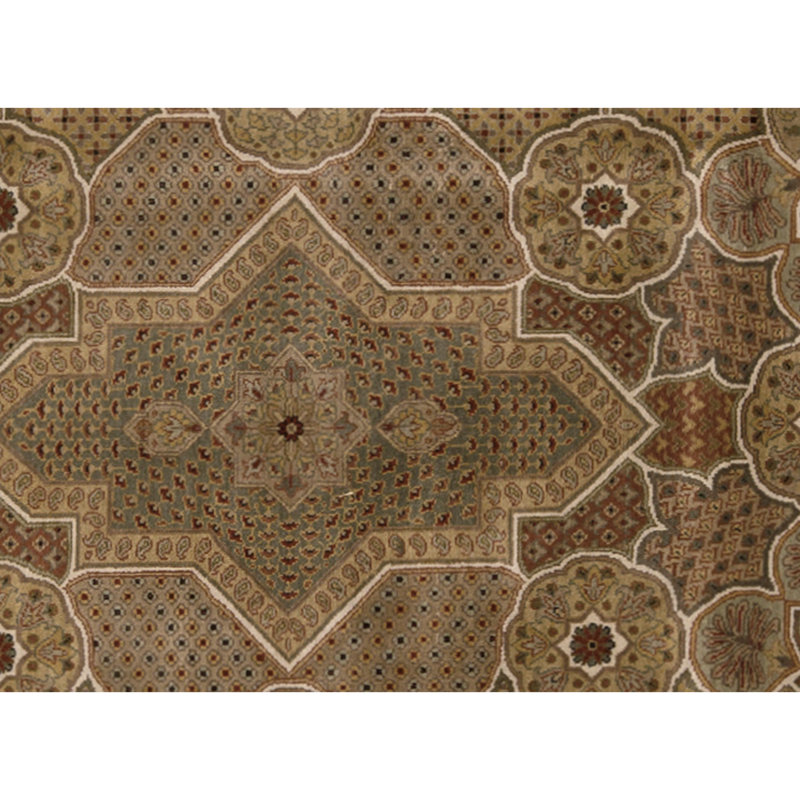 Tapis ivoire noué à la main de haute qualité