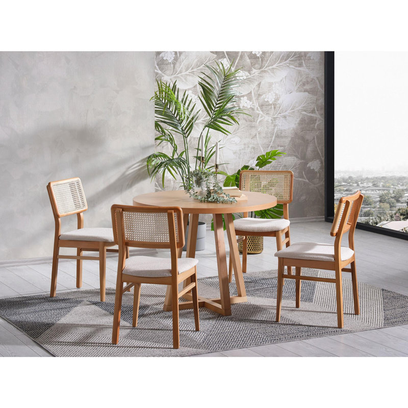 Ferro 4 - Person Dining Set