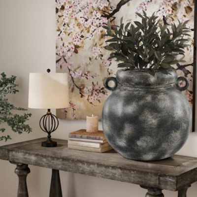Vase de table 11,2 "en terre cuite vieillie gris et taupe avec poignée double oreille