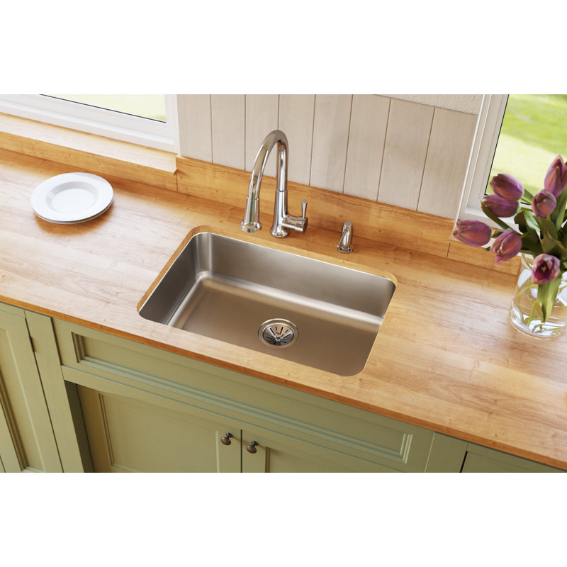 Lustertone 26.5" L x 18.5" W Undermount Kitchen Sink