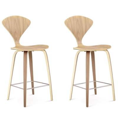 De deux tabourets de comptoir fabriqués en noyau de contreplaqué moulé avec placage de chêne, finition huilée naturelle, revêtement anti-feu et anti-feu, profondeur de 21,5 po, assise de placage à base de 38,5 po de largeur, largeur de 18 po, ensemble de 21 lb