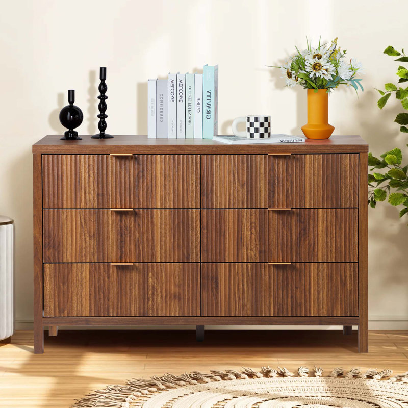 Quico Accent Chest, Walnut