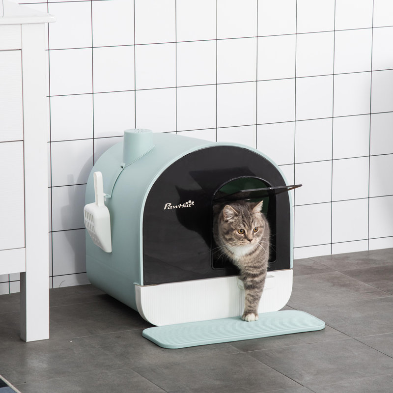Sabrina Plastic Enclosed Litter Box with Scoop, Green