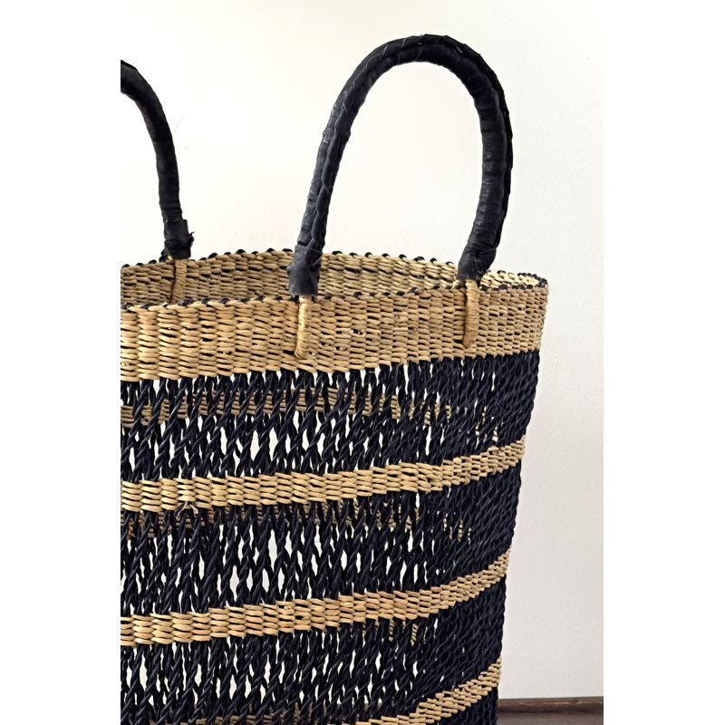 Panier à cordes, Noir