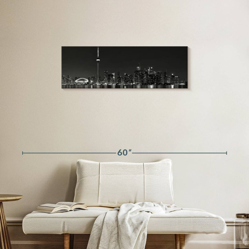 Toronto, impression sur toile monochrome, H 12 po x l 36 po x P 1,25 po