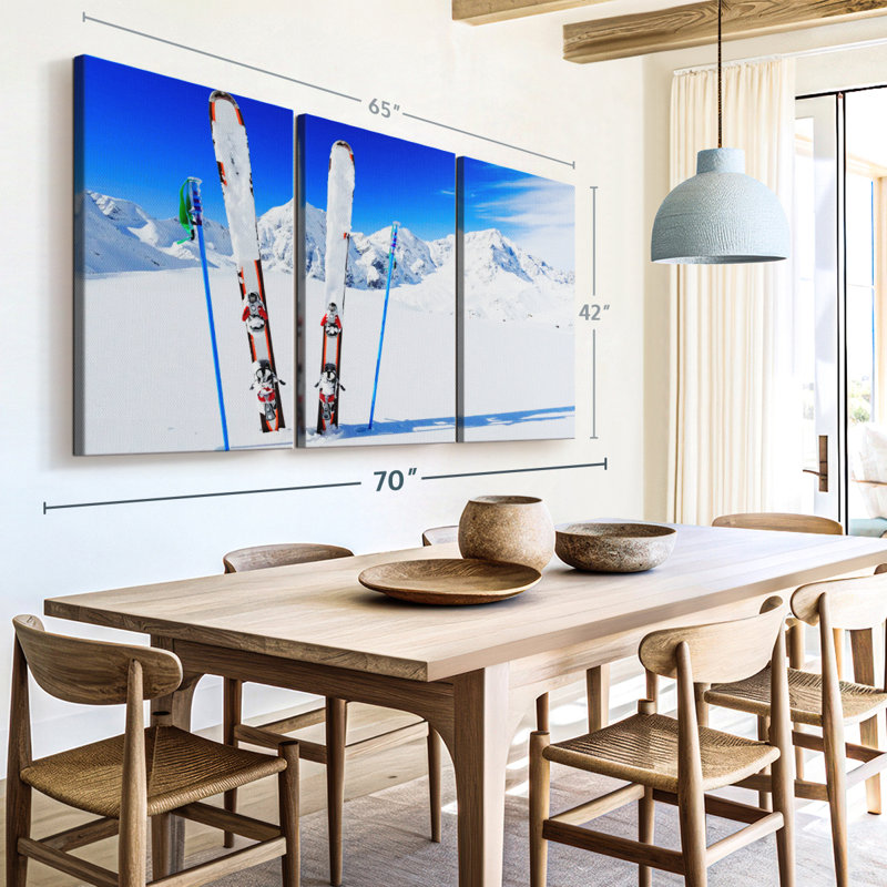 «Équipement de ski», 3 pièces sur toile, H 42 po x l 65 po x P 1,25 po