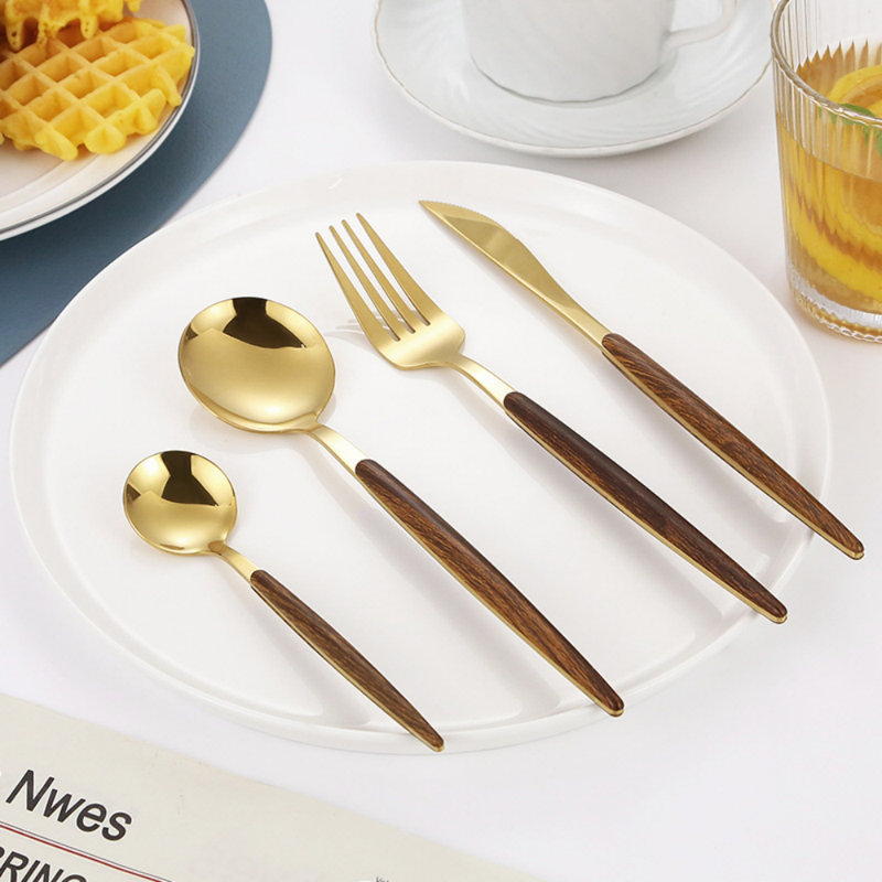 Ensemble de couverts en acier inoxydable Woodfin - Service pour 6, Or