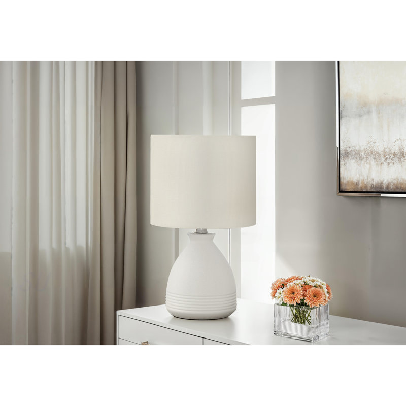 Lighting, H 17 po, lampe de table, céramique crème, abat-jour ivoire / crème, moderne