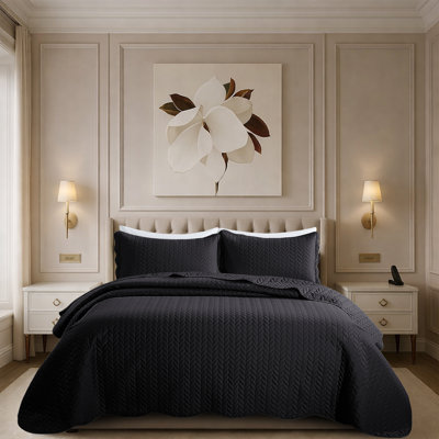Moonlight 3-Pieces Embossed Lightweight Bedspread Set, Chevron Textured and Oversized