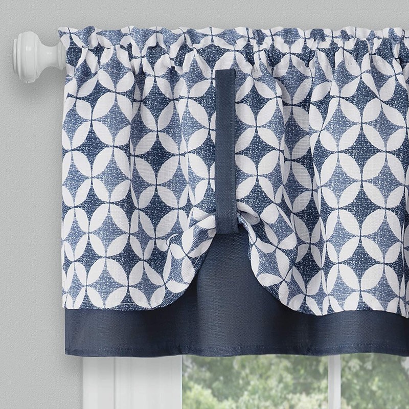 Mosinee Geometric Tailored Window Valance, Navy