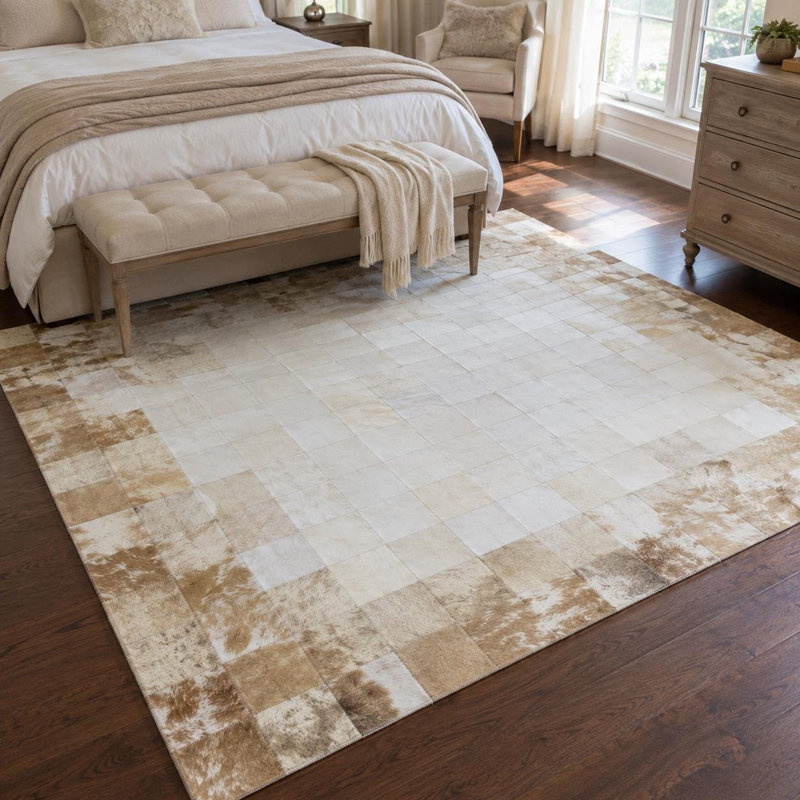 Tapis en cuir de vache beige fait à la main en patchwork de couleur beige, tapis en cuir neutre, 5 x 8 pi