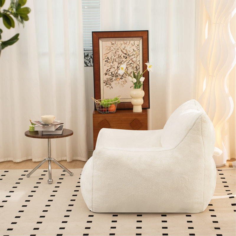 Pouf fauteuil, Fausse fourrure blanche, H 12,6 po x l 19,29 po x P 16,54 po