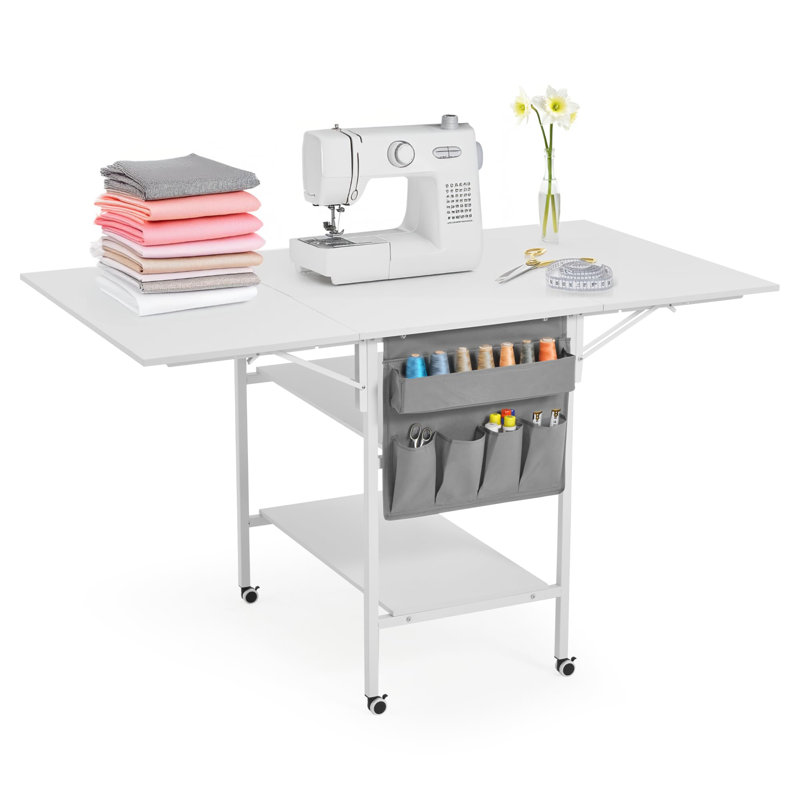 Table de couture Home Hobby avec tablettes de rangement et sac - Table de découpe pliante mobile pour grands tissus, idéale pour la couture, l'artisanat et le bureau personnel - Hauteur fixe 36 po