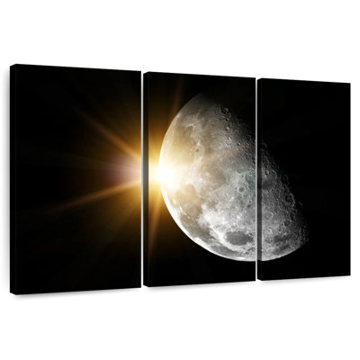 Soleil Oberle derrière la lune