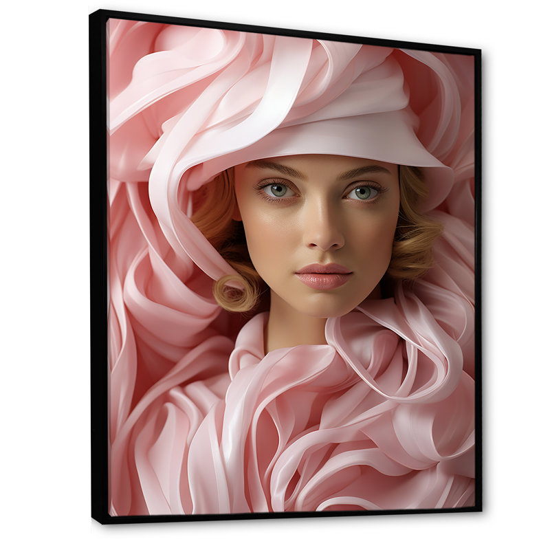 Femme chic avec un chapeau sur toile, Cadre flottant noir, H 44 po x l 34 po x P 1,5 po