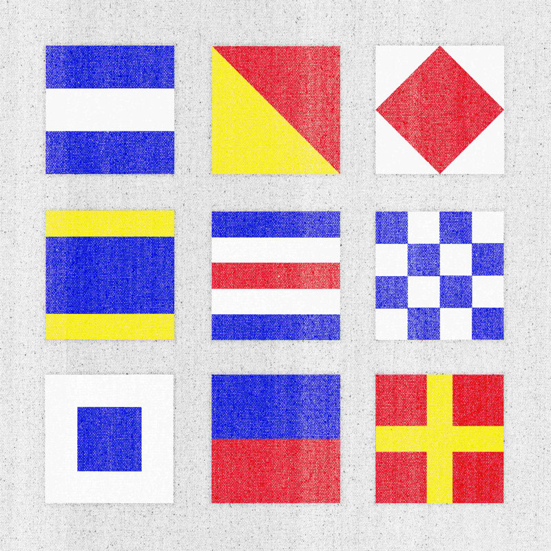 «Nautical Flags», impression sur toile tendue, H 36 po x l 36 po