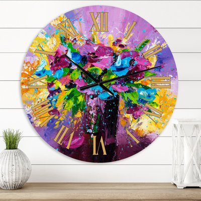 Bouquet lumineux de fleurs printanières sur fond mauve - Horloge murale traditionnelle