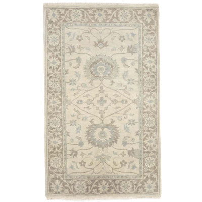 Tapis oriental Oushak Chobi Mute