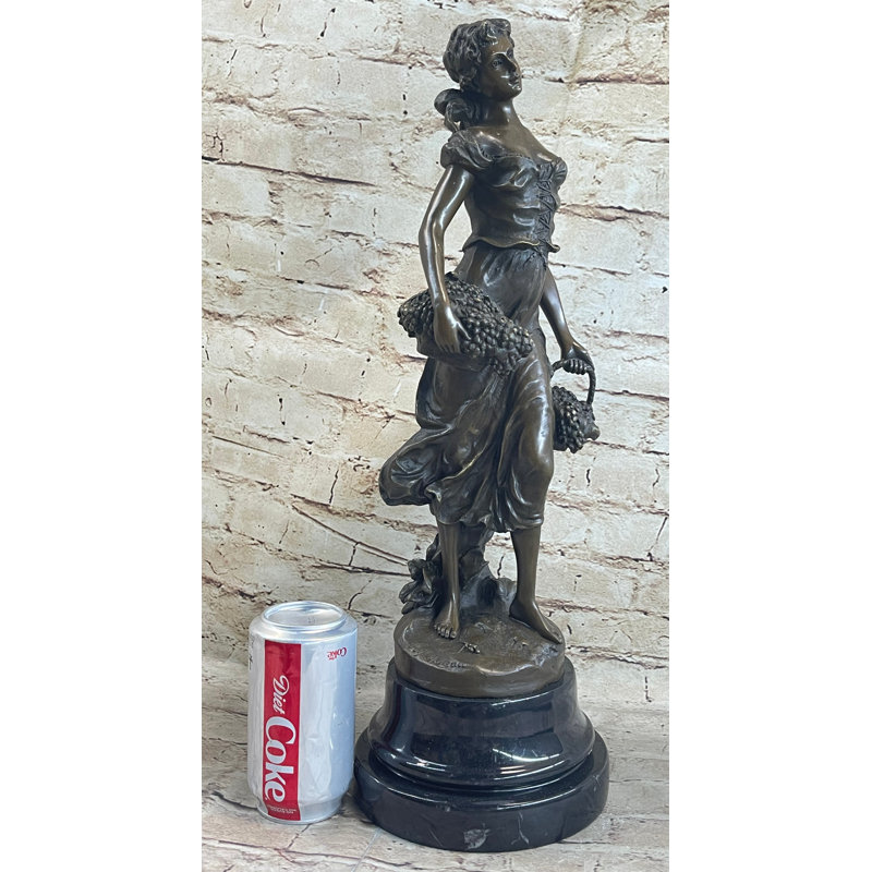 Figurine Kelsey Maiden