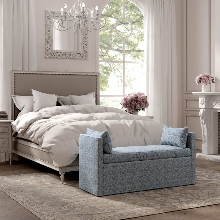 https://assets.wfcdn.com/im/73912267/resize-h755-w755%5Ecompr-r85/1762/176231464/Elegance+Annaliese+Linen+Bench+For+Bedroom+Living+Room.jpg