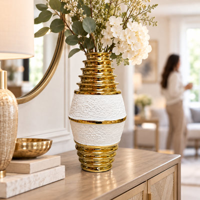 Vase en céramique blanc moderne 28 cm avec rebords dorés Mazvita