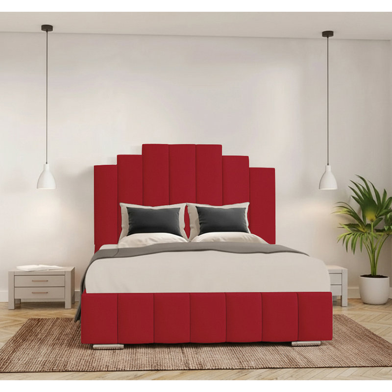 Chazlynn Upholstered Bed, King (5'), Red