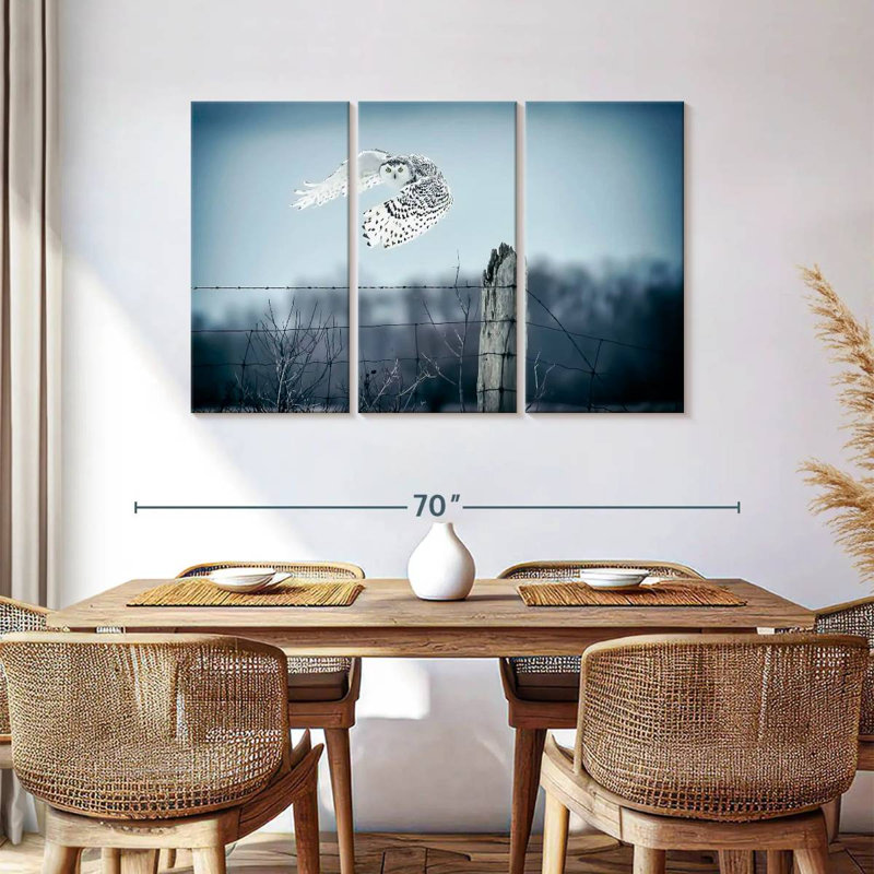 Winter Snowy Owl IV, 36" H x 57" W