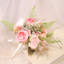 Agencement de fleurs en mélange de vert et de la pièce maîtresse-1479030917-1479030918