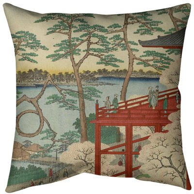 Kiyomizu Hall and Shinobazu Pond at Ueno Euro Pillow