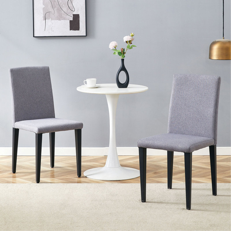 Chaises de salle à manger, simples et polyvalentes, confortables et accompagnées. Les chaises de salle à manger exquises et polyvalentes offrent une nouvelle expérience confortable.