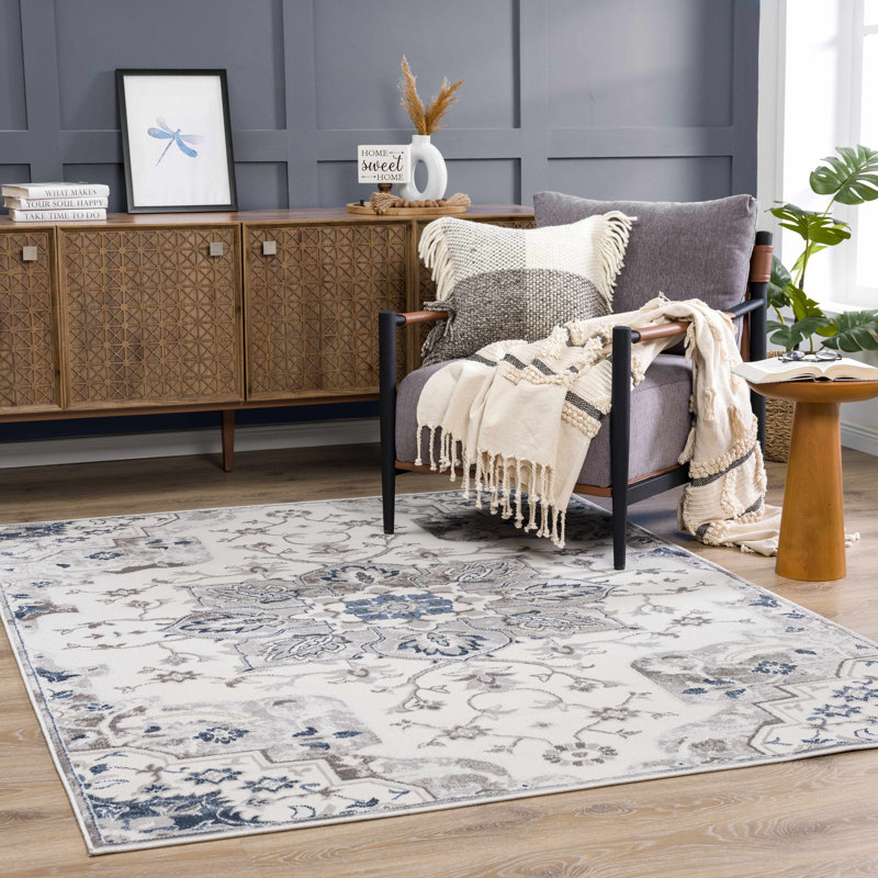 Katriena Oriental Indoor Rug, Rectangle 5'2" x 7'