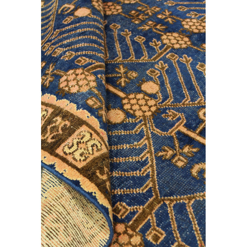 Tapis unique cobalt / saumon / brun de 5 pi x 9 pi 3 po Khotan