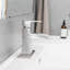 Robinet de salle de bain à un trou-97277673