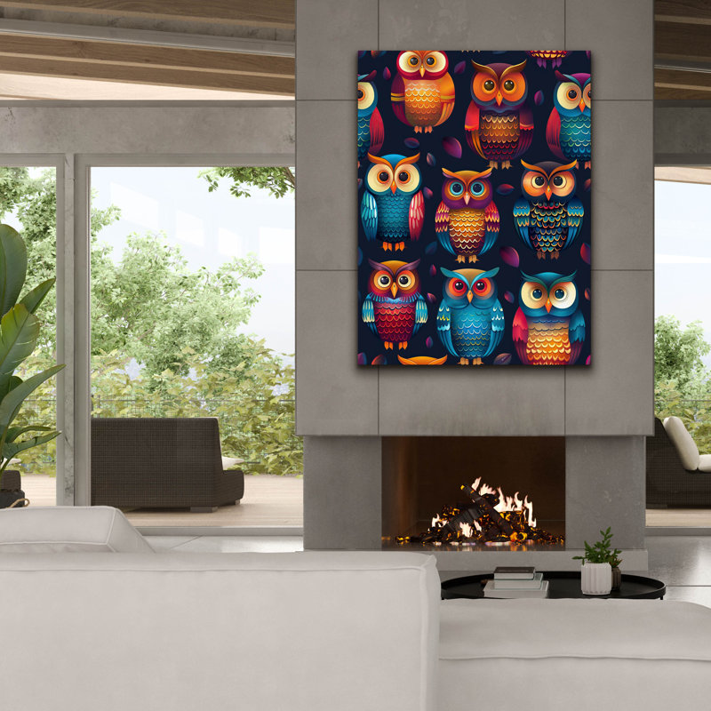 Art mural sur toile Epic Graffiti «Color Pattern Small Owl» par Momart, H 54 po x l 40 po x P 1,5 po