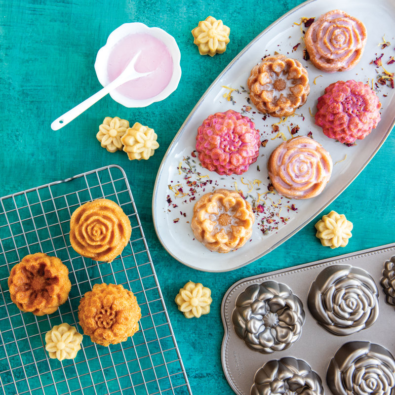 Floral Cakelet