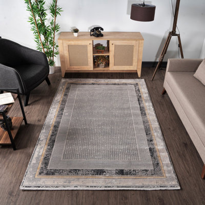 Naysa Solid Colour Area Rug