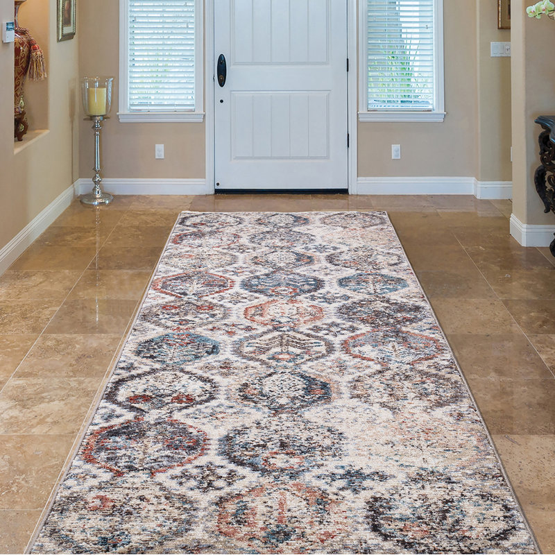 Tapis bleu antique à motif géométrique Emmalani, Tapis de couloir 2 pi 3 po x 7 pi 3 po