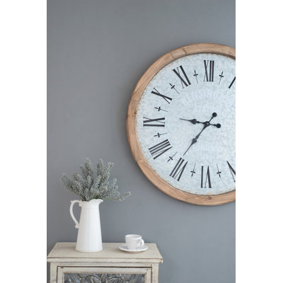 Très grande horloge murale D32.3 "avec cadre en bois de sapin