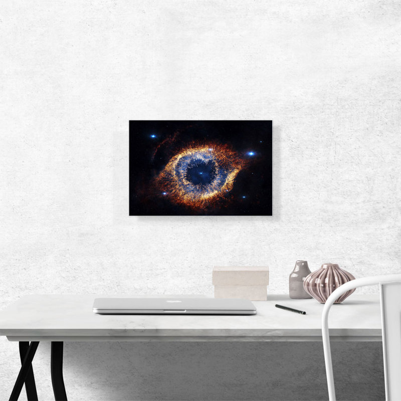 Helix Nebula Orange and Blue Hubble Telescope Ring - Reproduction d'art graphique sur toile tendue
