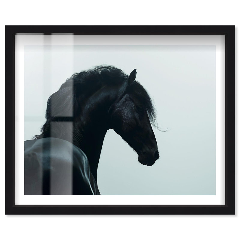 «Phantom of the Dark Horse I Western Decor Shadowbox» par Notoriart, H 25 po x l 31 po, Noir