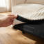 Canapé 3 places en velours côtelé crème - Siège profond, accoudoirs et coussins moelleux, meubles de salon confortables pour appartements-129023730
