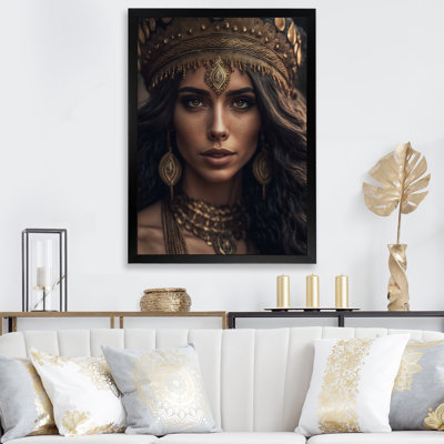 Femme bohémienne avec collier doré III sur toile
