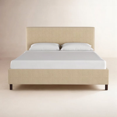 Lit plateforme tapissier Pyburn