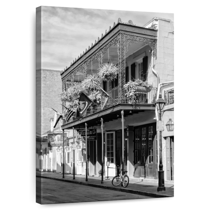 Lilie Black NOLA - restaurant La Nouvelle-Orléans, H 24 po x l 16 po
