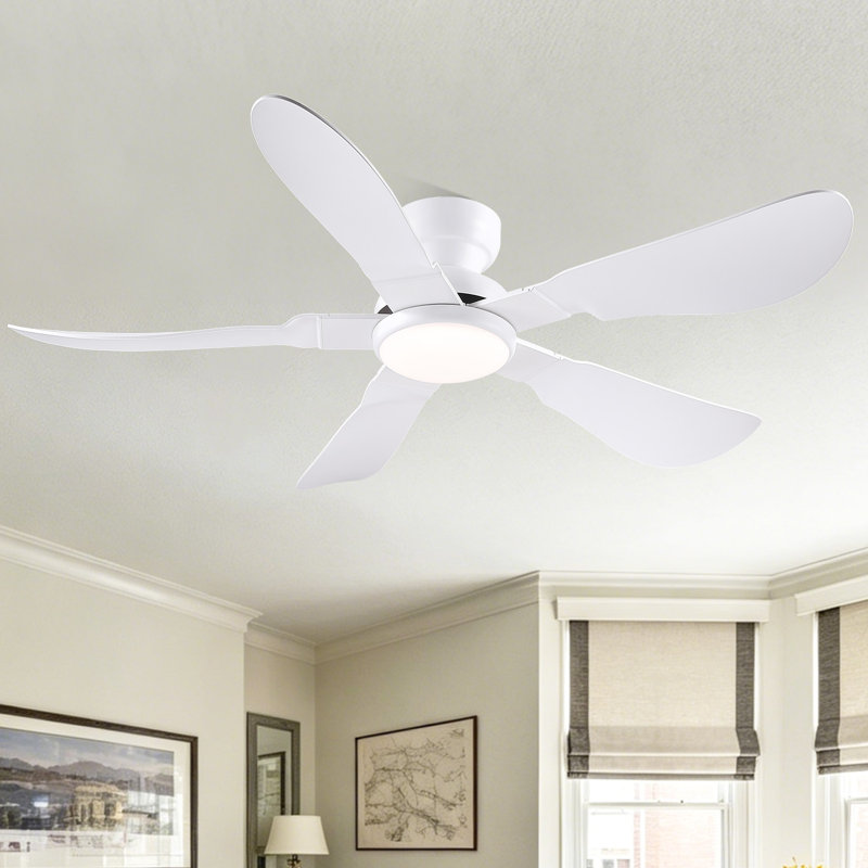 Ventilateur de plafond encastré avec lumière et télécommande / app, 52" Wide, White