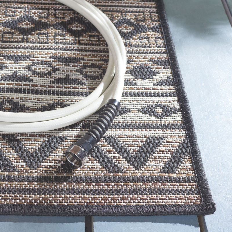 Havana Black and Brown 8' x 10' Geometric Indoor/Outdoor Rug