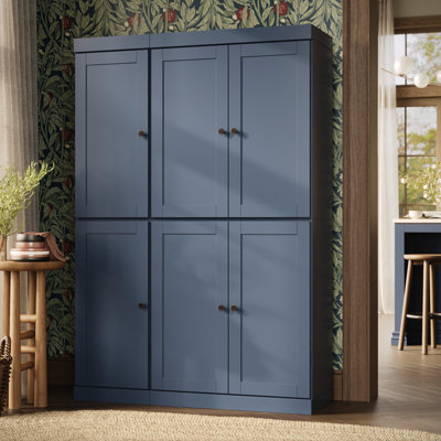 Garde-manger 100% bois massif 48,5 po avec portes Shaker, 2 tiroirs et tablettes réglables
