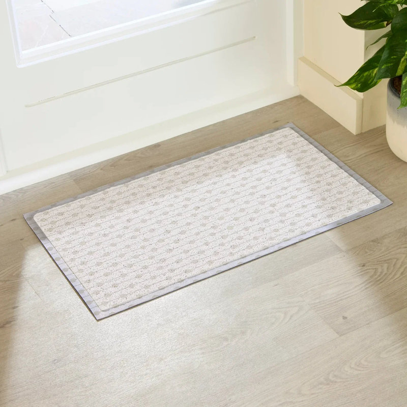Non-Slip Polka Dots Doormat, 24" x 36"