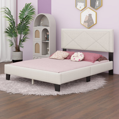 Grand lit tapissier avec conception à rivets, lit plateforme en velours avec tête de lit